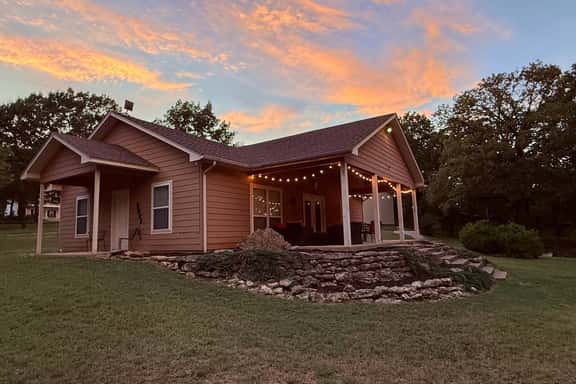 Carlene's Place - Image 1