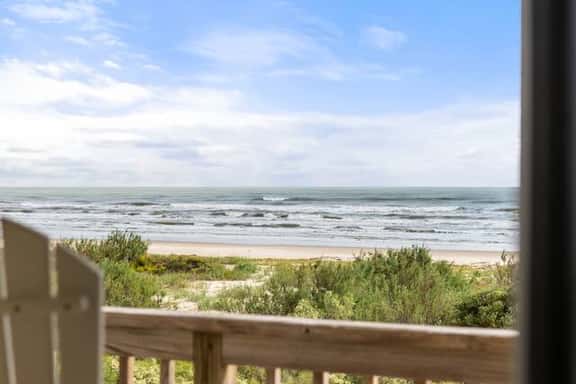 Seascape Oasis on Sunny Beach - Image 1