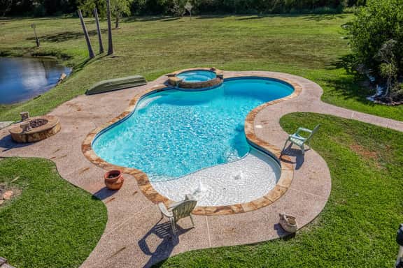 Two Waters Retreat - Image 2