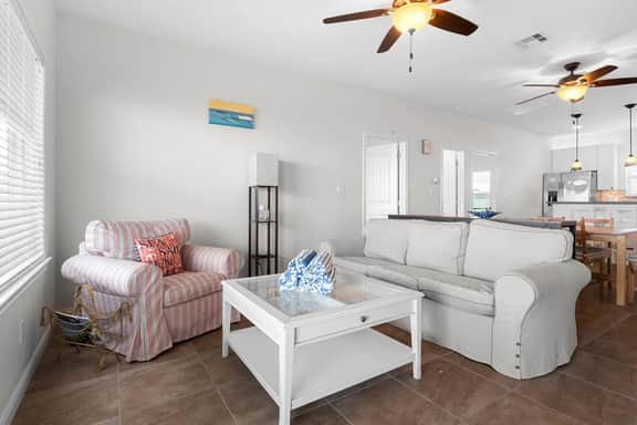 Beachfront Bliss - Image 5